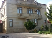 İcarəyə verilir 5 otaqlı 400 m2 həyət evi Badamdar