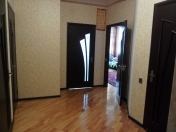 Satılır 3 otaqlı 86 m2 yeni tikili İnşaatçılar m.