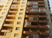 Satılır 3 otaqlı 128 m2 yeni tikili İnşaatçılar m.