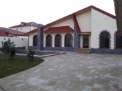 Satılır 4 otaqlı 185 m2 bağ evi Mərdəkan