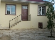 Satılır 3 otaqlı 110 m2 həyət evi Binəqədi