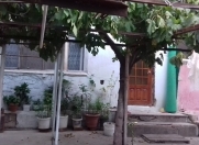 Satılır 2 otaqlı 80 m2 köhnə tikili Rəsulzadə