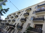 Satılır 3 otaqlı 80 m2 köhnə tikili Bakı Dövlət Universiteti