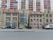 Satılır 4 otaqlı 300 m2 obyekt Həzi Aslanov m.