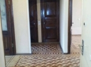 İcarəyə verilir 3 otaqlı 76 m2 köhnə tikili 9 mkr