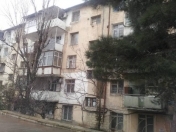 İcarəyə verilir 2 otaqlı 35 m2 köhnə tikili İnşaatçılar m.