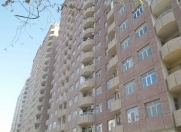 Satılır 3 otaqlı 120 m2 yeni tikili İnşaatçılar m.