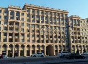 Satılır 8 otaqlı 626 m2 obyekt Nəriman Nərimanov m.