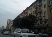 Satılır 1 otaqlı 35 m2 köhnə tikili Hüseyn Cavid parkı