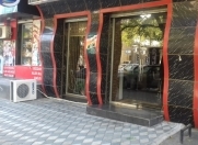 Satılır 5 otaqlı 240 m2 obyekt Azadlıq prospekti m.
