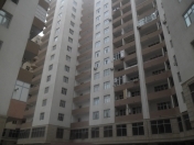 Satılır 2 otaqlı 64 m2 yeni tikili İnşaatçılar m.