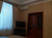 Satılır 4 otaqlı 110 m2 köhnə tikili Rəsulzadə