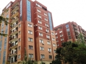 İcarəyə verilir 4 otaqlı 180 m2 yeni tikili Gənclik m.