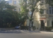 Satılır 3 otaqlı 85 m2 köhnə tikili Koala parkı