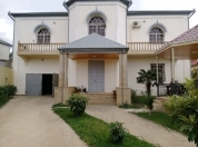 İcarəyə verilir 10 otaqlı 450 m2 villa Sevinc k/t