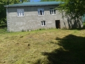 Satılır 2 otaqlı 200 m2 həyət evi Qəbələ