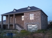 Satılır 5 otaqlı 170 m2 həyət evi Binə
