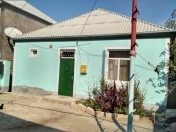 Satılır 3 otaqlı 90 m2 həyət evi Binə ticarət mərkəzi