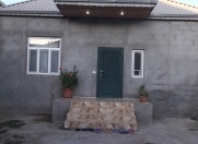 Satılır 3 otaqlı 64 m2 həyət evi Binə