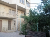 İcarəyə verilir 12 otaqlı 500 m2 villa Badamdar