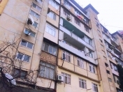 Satılır 3 otaqlı 70 m2 köhnə tikili 9 mkr