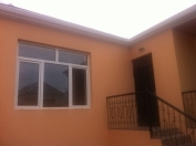 İcarəyə verilir 3 otaqlı 100 m2 həyət evi Xırdalan