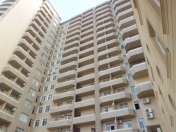 Satılır 3 otaqlı 142 m2 yeni tikili Elmlər Akademiyası m.