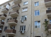 İcarəyə verilir 3 otaqlı 111 m2 köhnə tikili İçəri Şəhər m.