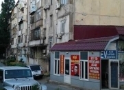 Satılır 3 otaqlı 80 m2 köhnə tikili 1 mkr