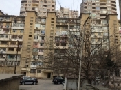 Satılır 2 otaqlı 65 m2 köhnə tikili 9 mkr