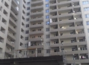 Satılır 3 otaqlı 130 m2 yeni tikili İnşaatçılar m.