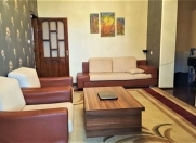 Satılır 4 otaqlı 90 m2 köhnə tikili İnşaatçılar m.