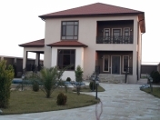 Satılır 5 otaqlı 300 m2 bağ evi Şüvəlan
