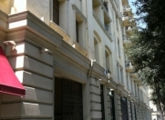 İcarəyə verilir 1 otaqlı 41 m2 köhnə tikili Sahil m.