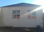 Satılır 2 otaqlı 52 m2 həyət evi Ayna Sultanova heykəli