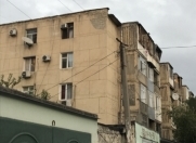 Satılır 2 otaqlı 48 m2 köhnə tikili Ayna Sultanova heykəli