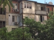 Satılır 3 otaqlı 56 m2 köhnə tikili Moskva univermağı