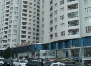 Satılır 5 otaqlı 240 m2 yeni tikili AF Business House