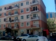 İcarəyə verilir 3 otaqlı 70 m2 köhnə tikili Sahil m.