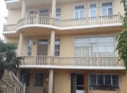 Satılır 6 otaqlı 510 m2 villa Badamdar