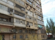 Satılır 3 otaqlı 85 m2 köhnə tikili Montin