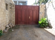 Satılır 5 otaqlı 336 m2 həyət evi Binə