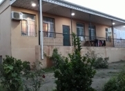 Satılır 4 otaqlı 135 m2 həyət evi Bülbülə
