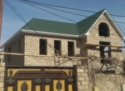 Satılır 6 otaqlı 165 m2 həyət evi Binə