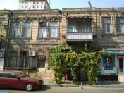 Satılır 1 otaqlı 30 m2 köhnə tikili Nizami m.