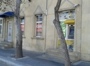 İcarəyə verilir 4 otaqlı 80 m2 ofis Xətai r.