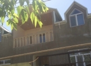 Satılır 6 otaqlı 180 m2 həyət evi Koroğlu m.