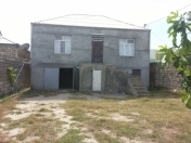 Satılır 4 otaqlı 100 m2 həyət evi Maştağa