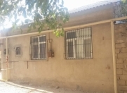 Satılır 3 otaqlı 100 m2 həyət evi Balaxanı