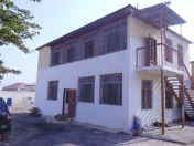 Satılır 5 otaqlı 2000 m2 bağ evi Novxanı